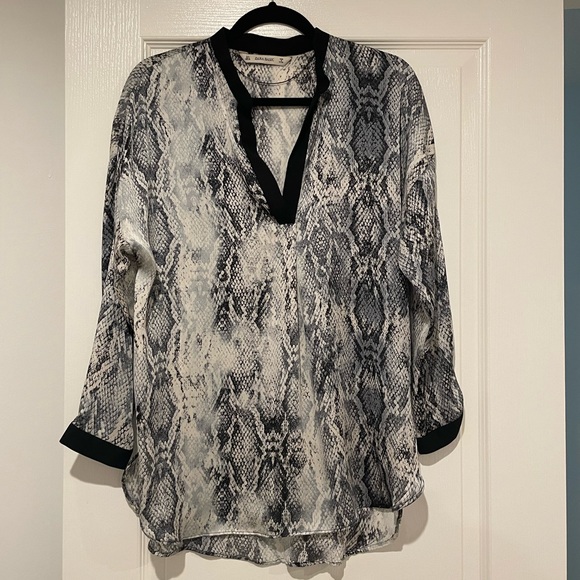 Zara Blouse - Picture 1 of 2